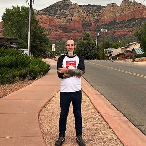 Meet your Posher, Robert